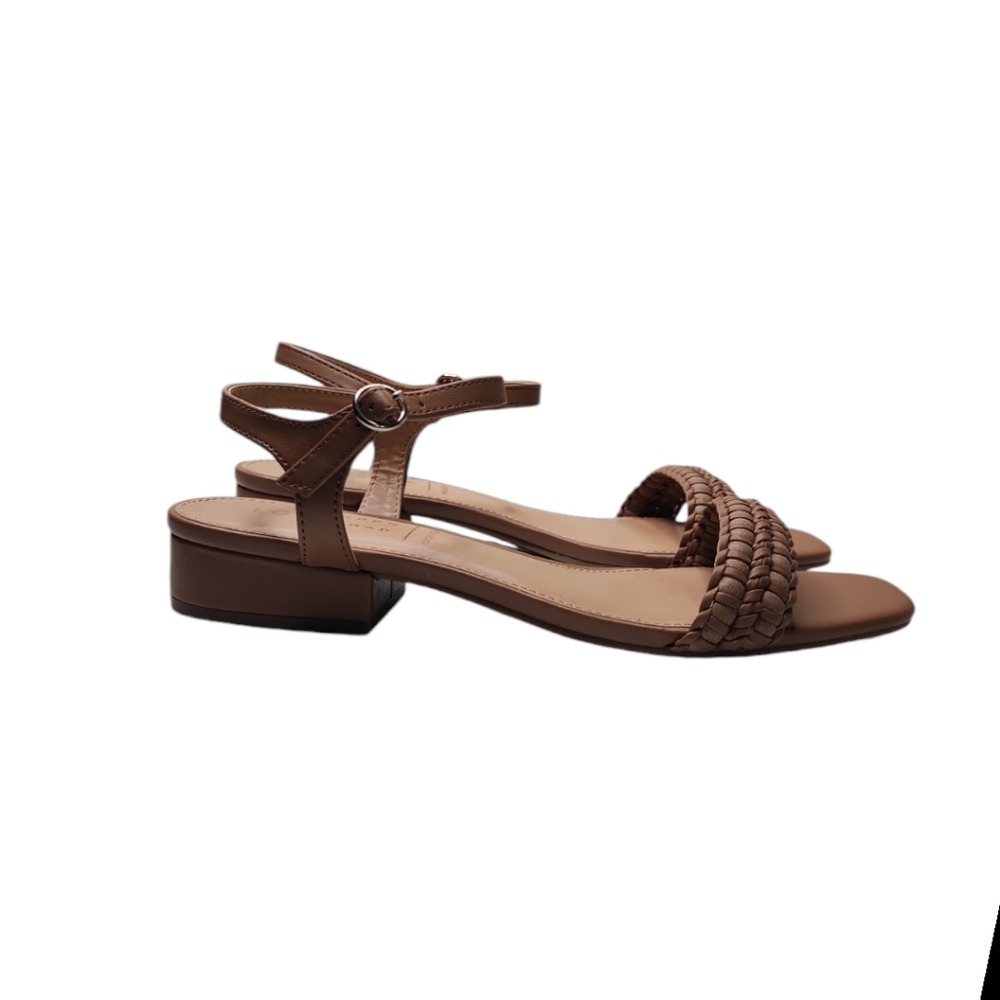 LC Lauren Conad Sandals Braided Size 9